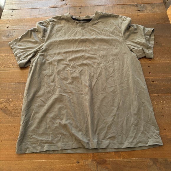 lululemon athletica Other - Lululemon Athletica Men's Classic green  T-Shirt xl